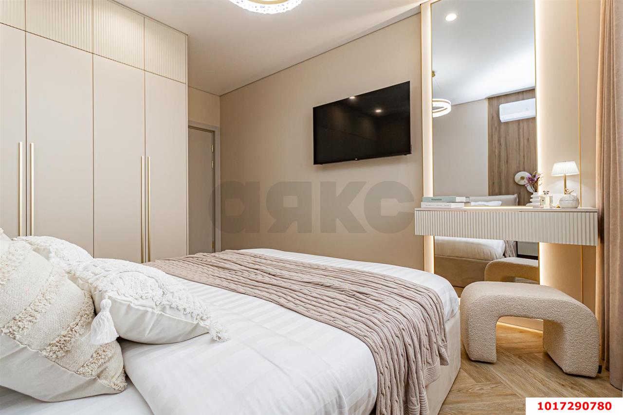 Фото №8: 2-комнатная квартира <span class="whitespace-nowrap">55 м²</span>, <span class="whitespace-nowrap">7/24 эт.</span> - Краснодар, Центральный внутригородской округ, Табачная Фабрика, мкр. ЖК Все Свои Вип, ул. Колхозная, 5/2к3