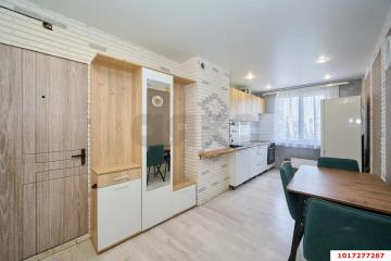 Фото №1: 2-комнатная квартира <span class="whitespace-nowrap">51 м²</span>, <span class="whitespace-nowrap">9/12 эт.</span> - Краснодар, мкр. Комсомольский, ул. Тюляева, 8