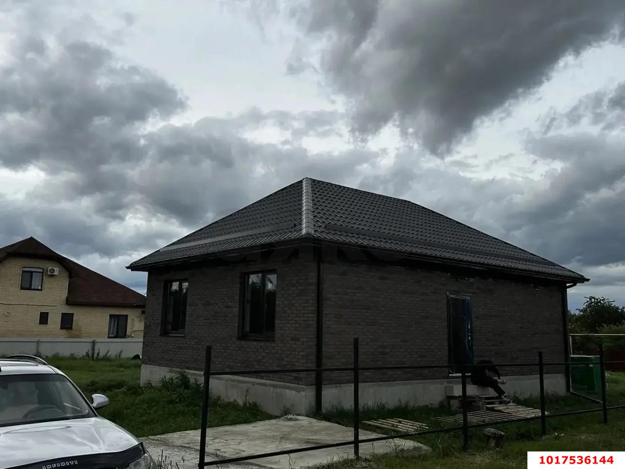 Фото №5: Дом <span class="whitespace-nowrap">71 м²</span> <span class="whitespace-nowrap">+ 6 сот.</span>, <span class="whitespace-nowrap">1 эт.</span> - Медведовская, ул. 50 лет Победы