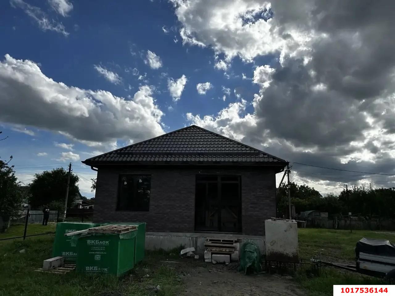 Фото №6: Дом <span class="whitespace-nowrap">71 м²</span> <span class="whitespace-nowrap">+ 6 сот.</span>, <span class="whitespace-nowrap">1 эт.</span> - Медведовская, ул. 50 лет Победы