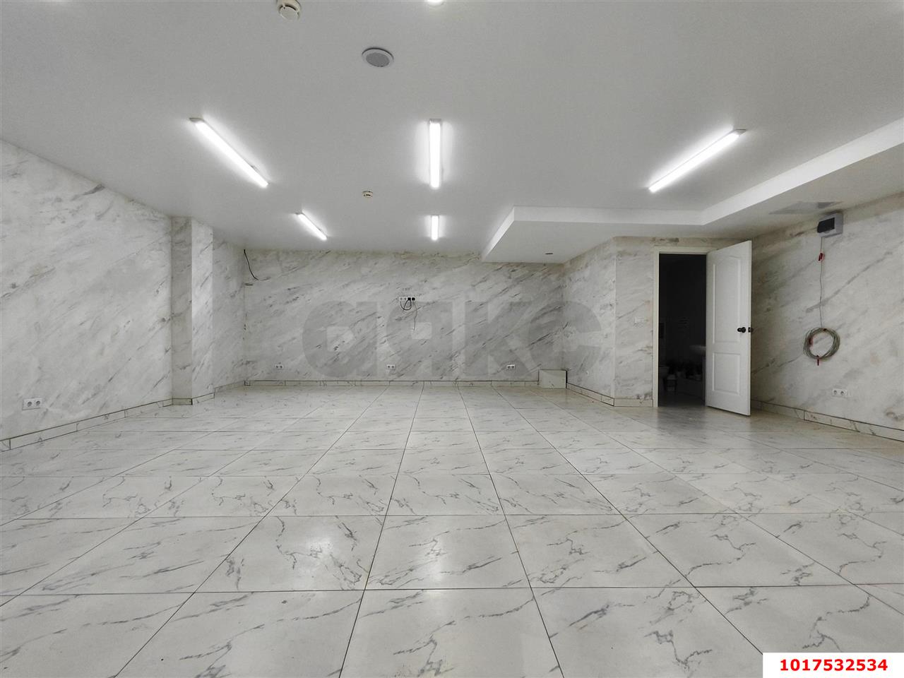 Фото №2: Торговое помещение <span class="whitespace-nowrap">57 м²</span>, <span class="whitespace-nowrap">9 эт.</span> - Краснодар, Прикубанский внутригородской округ, Музыкальный, мкр. имени Петра Метальникова, ул. Петра Метальникова