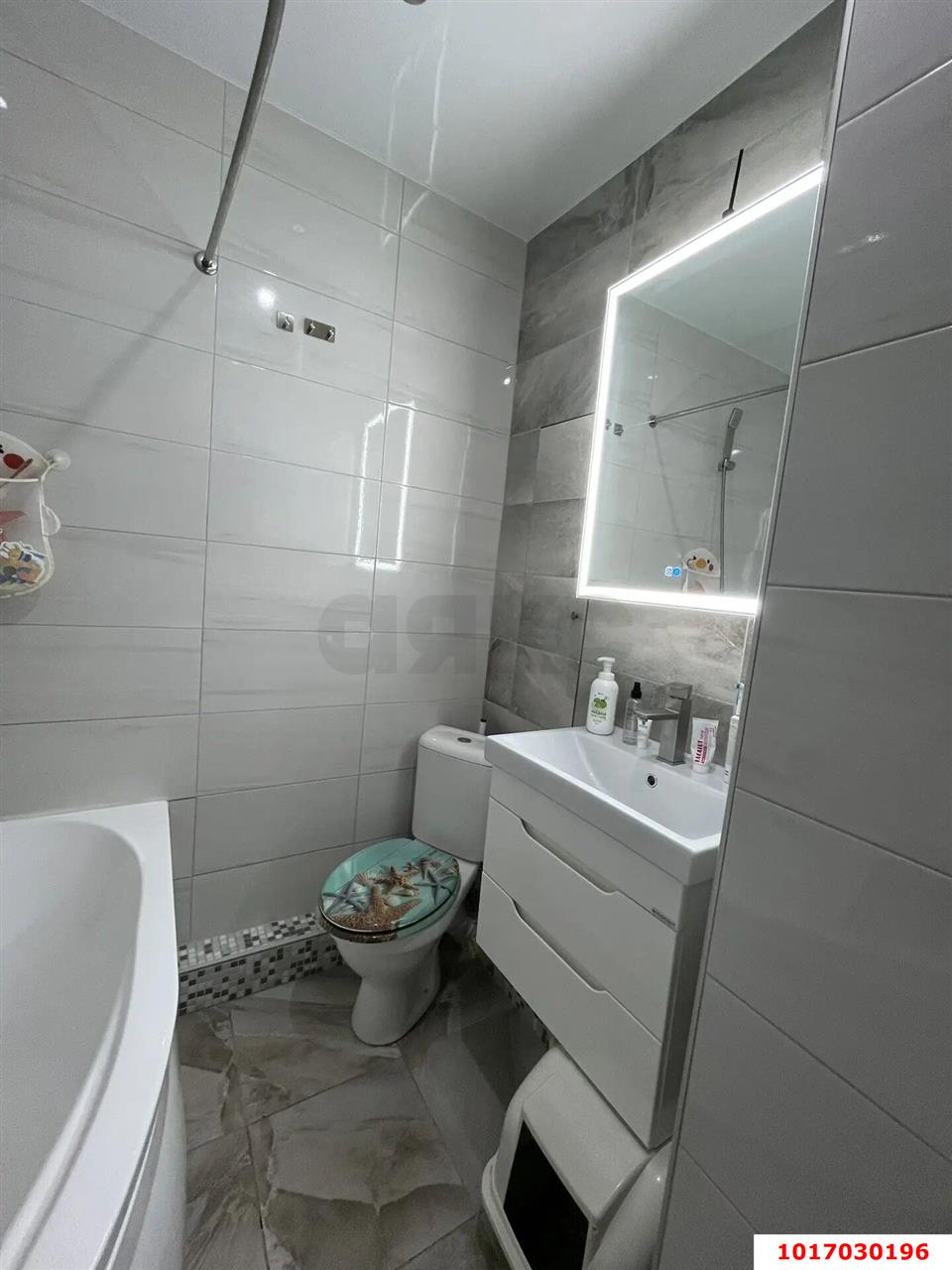 Фото №6: 1-комнатная квартира <span class="whitespace-nowrap">34 м²</span>, <span class="whitespace-nowrap">19/19 эт.</span> - Краснодар, Прикубанский внутригородской округ, Калинино, Завод Радиоизмерительных Приборов, мкр. ЖК Акварели-2, ул. Тепличная, 62/1к4