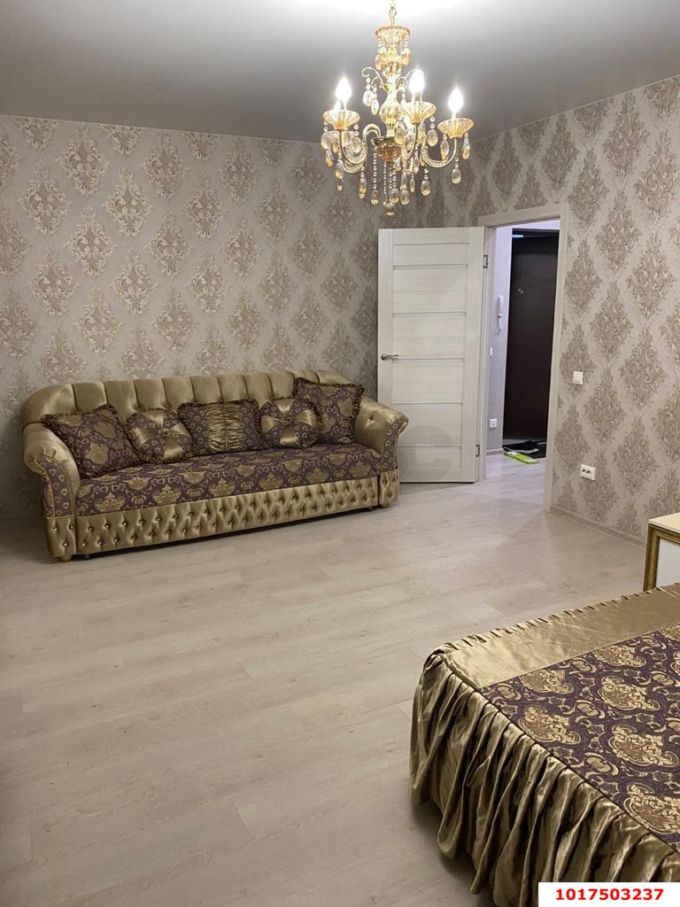 Фото №2: 1-комнатная квартира <span class="whitespace-nowrap">46 м²</span>, <span class="whitespace-nowrap">5/15 эт.</span> - Краснодар, Карасунский внутригородской округ, жилой комплекс Империал, ж/м Пашковский, ул. Леонида Лаврова, 8к1ск4
