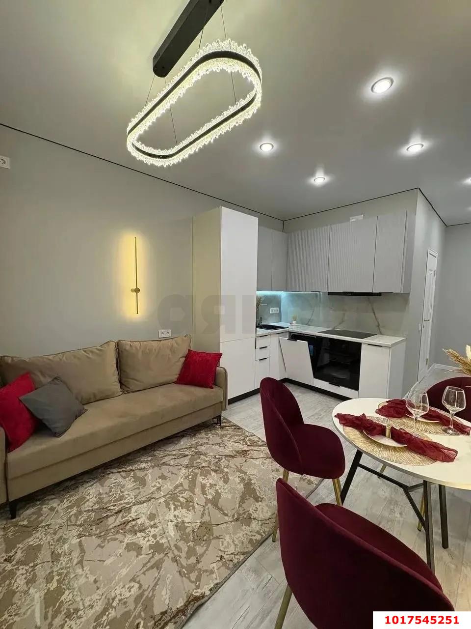 Фото №2: 2-комнатная квартира <span class="whitespace-nowrap">50 м²</span>, <span class="whitespace-nowrap">3/17 эт.</span> - Краснодар, Прикубанский внутригородской округ, мкр. жилой комплекс Самолёт, ул. Западный Обход, 39/2к5