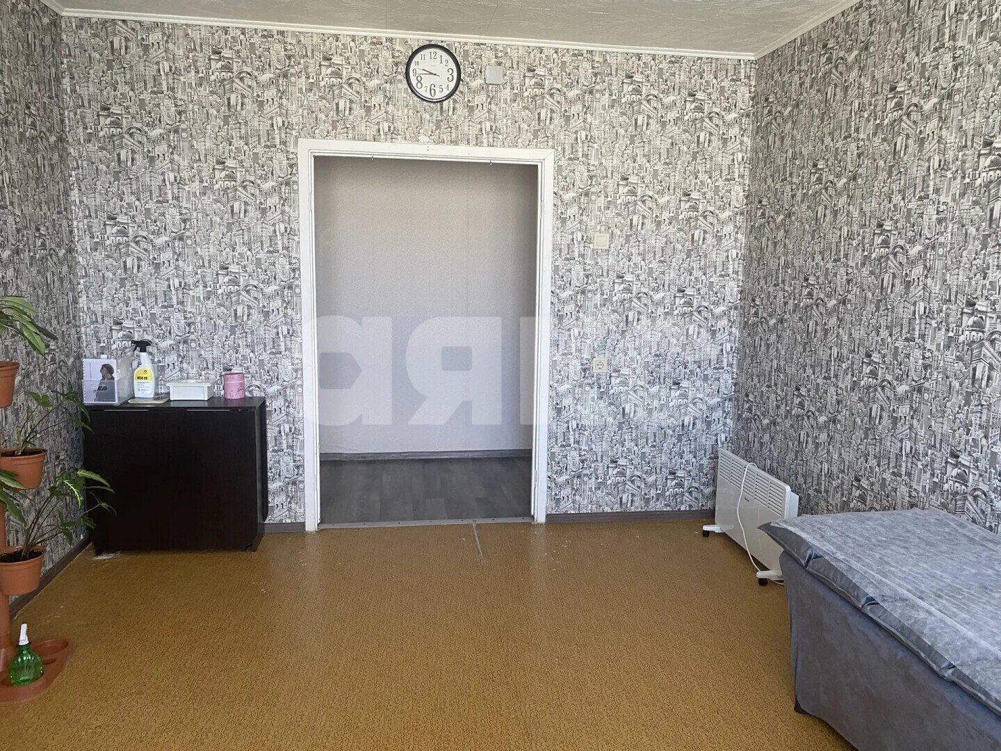 Фото №9: 3-комнатная квартира <span class="whitespace-nowrap">64 м²</span>, <span class="whitespace-nowrap">9/9 эт.</span> - Волгоград, Тракторозаводский, Спартановка, мкр. 410-й, ул. Кропоткина, 5