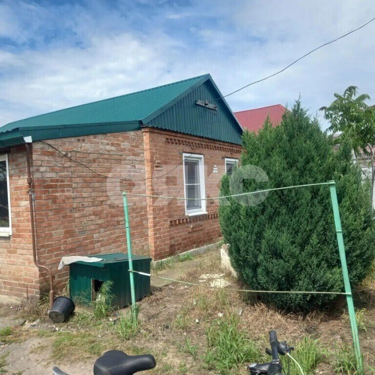 Фото №6: Дом <span class="whitespace-nowrap">56 м²</span> <span class="whitespace-nowrap">+ 15 сот.</span>, <span class="whitespace-nowrap">1 эт.</span> - Новокубанск, ул. Некрасова, 16