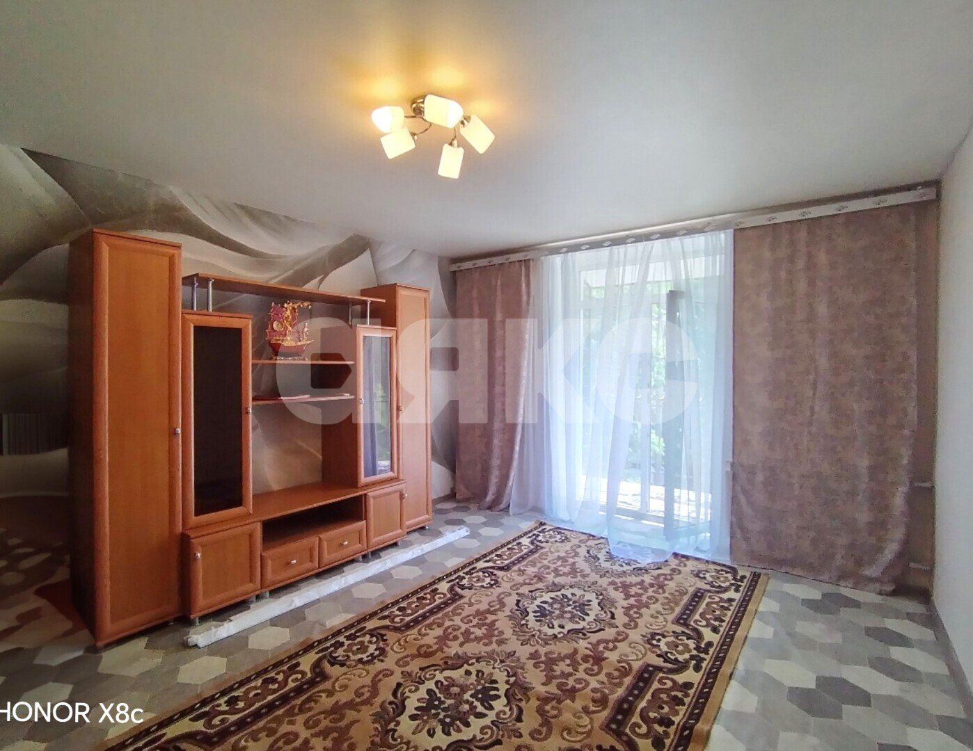 Фото №2: 3-комнатная квартира <span class="whitespace-nowrap">55 м²</span>, <span class="whitespace-nowrap">2/2 эт.</span> - Волгоград, Краснооктябрьский, п. Мансардный, ул. Капитана Тряскина, 31