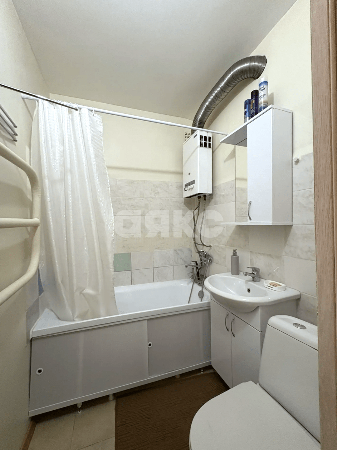 Фото №8: 2-комнатная квартира <span class="whitespace-nowrap">43 м²</span>, <span class="whitespace-nowrap">4/5 эт.</span> - Волгоград, р. Краснооктябрьский, ул. Поддубного, 20