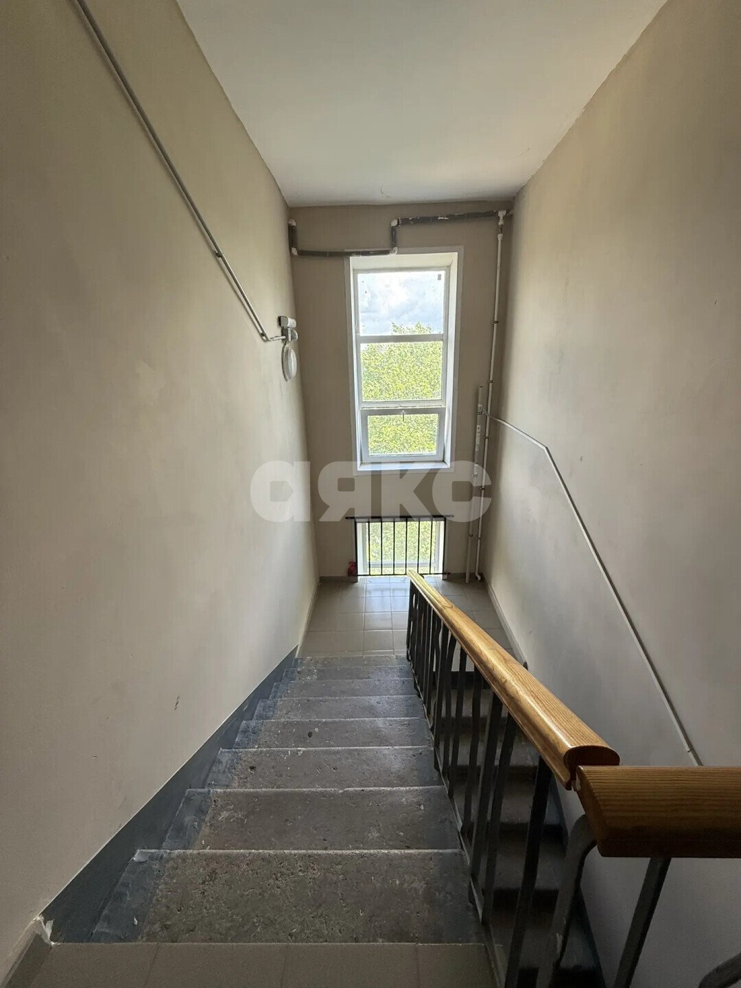 Фото №13: 2-комнатная квартира <span class="whitespace-nowrap">42 м²</span>, <span class="whitespace-nowrap">5/5 эт.</span> - Мариуполь, р. Приморский, пр-кт Нахимова, 166