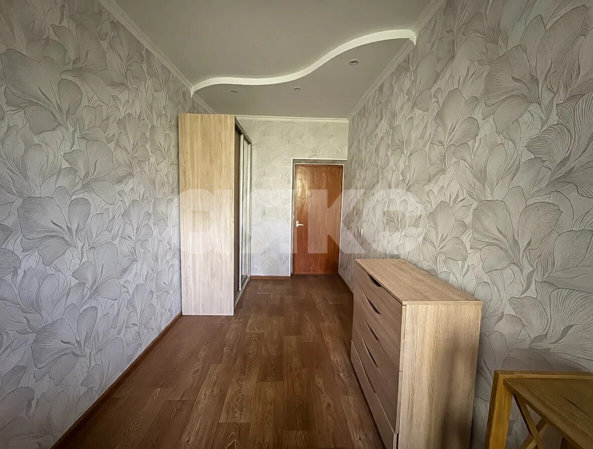 Фото №6: 2-комнатная квартира <span class="whitespace-nowrap">42 м²</span>, <span class="whitespace-nowrap">5/5 эт.</span> - Мариуполь, р. Приморский, пр-кт Нахимова, 166