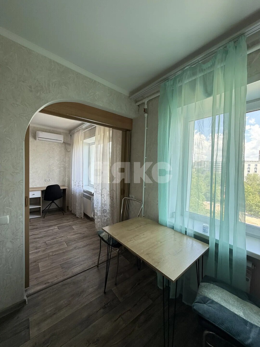 Фото №8: 2-комнатная квартира <span class="whitespace-nowrap">42 м²</span>, <span class="whitespace-nowrap">5/5 эт.</span> - Мариуполь, р. Приморский, пр-кт Нахимова, 166