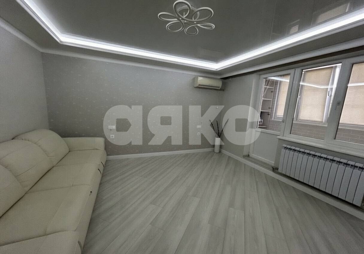 Фото №3: 5+-комнатная квартира <span class="whitespace-nowrap">119 м²</span>, <span class="whitespace-nowrap">3/10 эт.</span> - Мариуполь, р. Жовтневый, ул. Куприна, 7