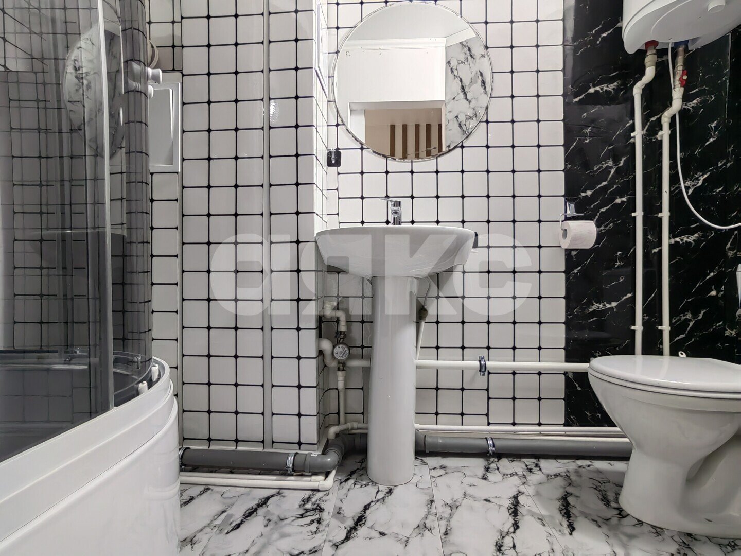 Фото №6: Студия <span class="whitespace-nowrap">16 м²</span>, <span class="whitespace-nowrap">-1/6 эт.</span> - Анапа, ул. Самбурова, 252