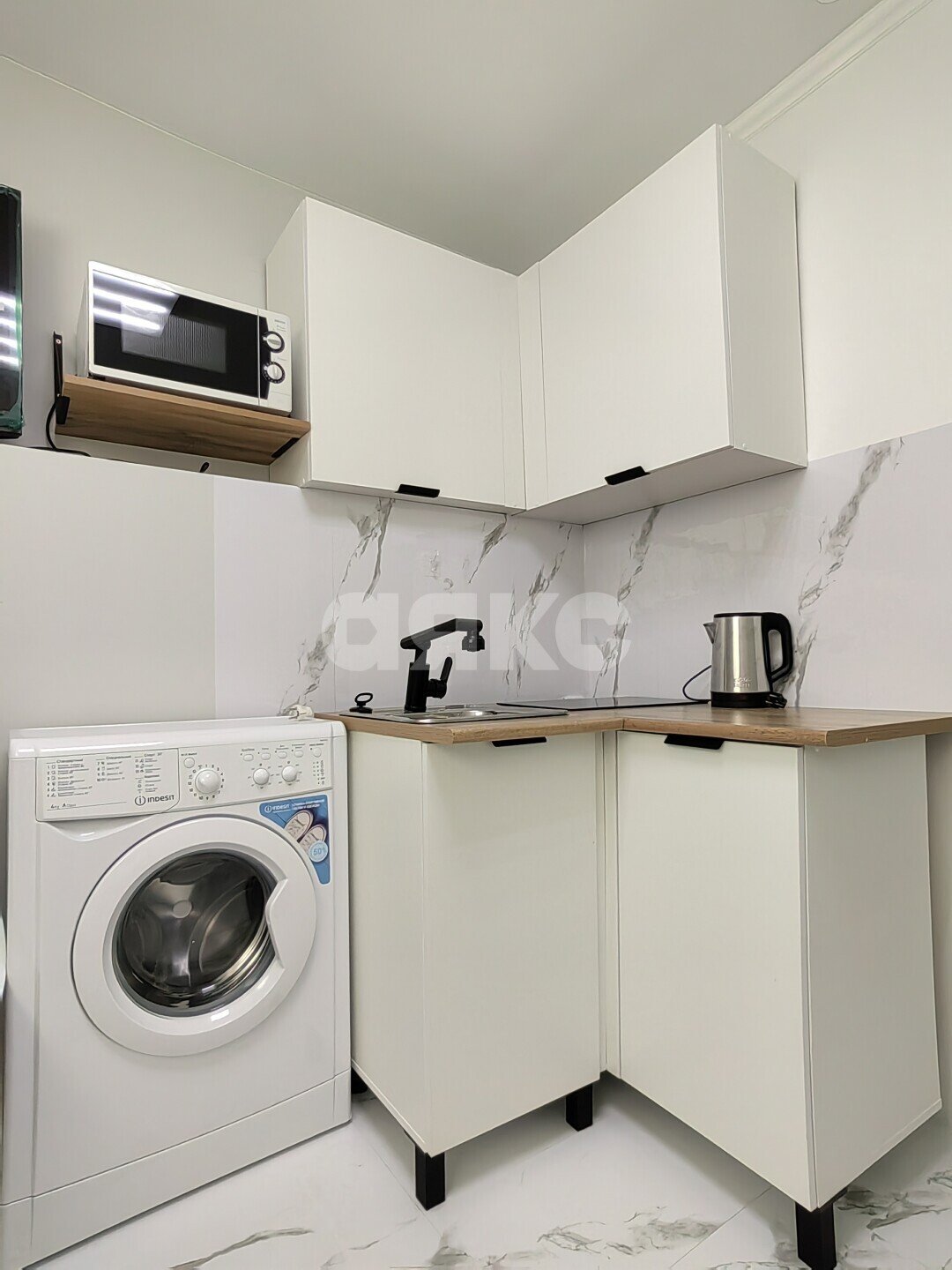 Фото №4: Студия <span class="whitespace-nowrap">16 м²</span>, <span class="whitespace-nowrap">-1/6 эт.</span> - Анапа, ул. Самбурова, 252