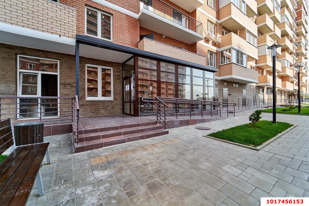 Фото №18: 1-комнатная квартира <span class="whitespace-nowrap">42 м²</span>, <span class="whitespace-nowrap">7/18 эт.</span> - Краснодар, Карасунский внутригородской округ, Гидростроителей, мкр. жилой комплекс Премьера, ул. Автолюбителей, 1/3к2