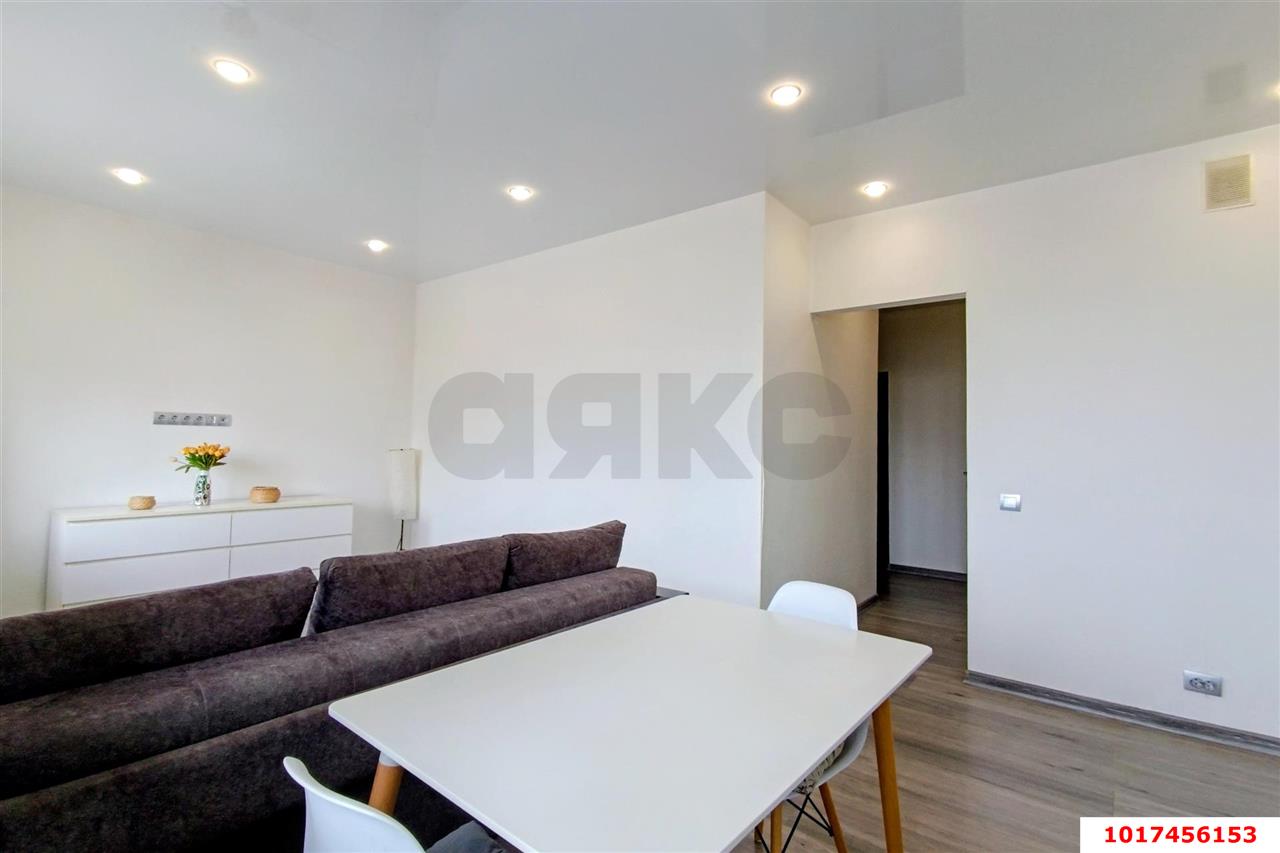 Фото №6: 1-комнатная квартира <span class="whitespace-nowrap">42 м²</span>, <span class="whitespace-nowrap">7/18 эт.</span> - Краснодар, Карасунский внутригородской округ, Гидростроителей, мкр. жилой комплекс Премьера, ул. Автолюбителей, 1/3к2