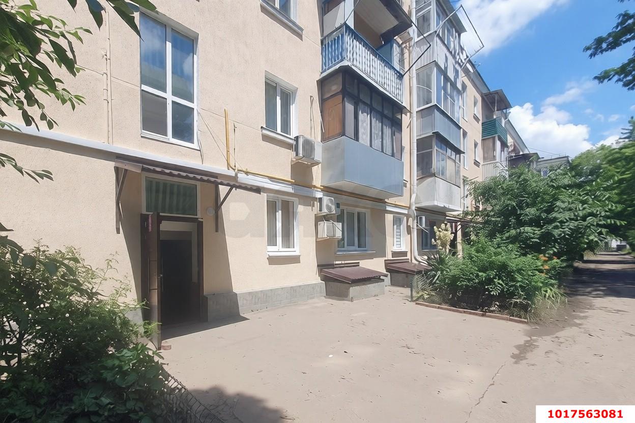 Фото №10: 1-комнатная квартира <span class="whitespace-nowrap">31 м²</span>, <span class="whitespace-nowrap">4/4 эт.</span> - Краснодар, Центральный внутригородской округ, мкр. 40 лет Победы, ул. имени 40-летия Победы, 8