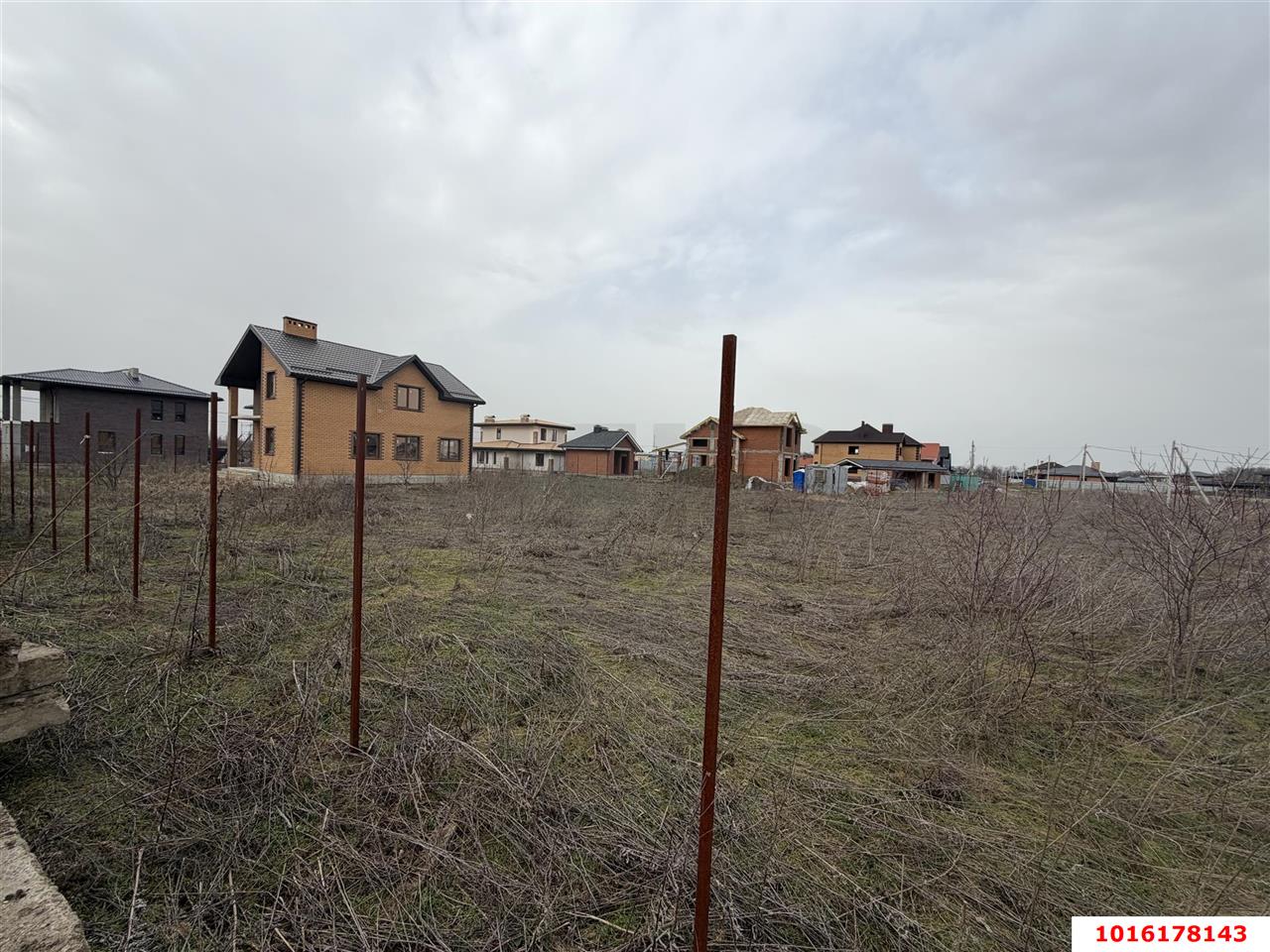Фото №2: Земельный участок под ИЖС <span class="whitespace-nowrap">24 сот.</span> - Краснодар, Прикубанский внутригородской округ, мкр. жилой комплекс Испания, ул. Средиземноморская