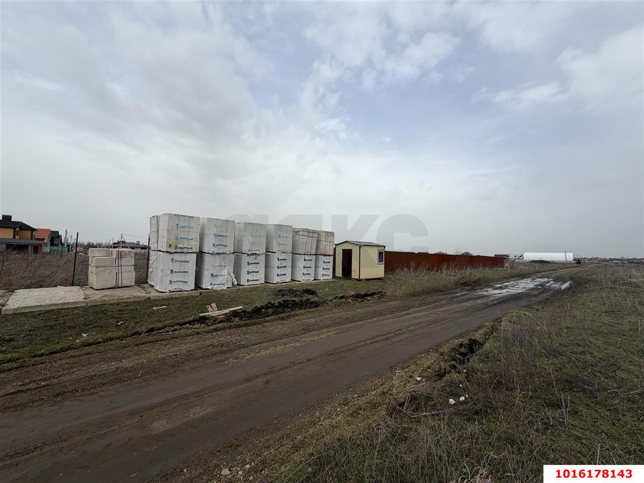 Фото №4: Земельный участок под ИЖС <span class="whitespace-nowrap">24 сот.</span> - Краснодар, Прикубанский внутригородской округ, мкр. жилой комплекс Испания, ул. Средиземноморская