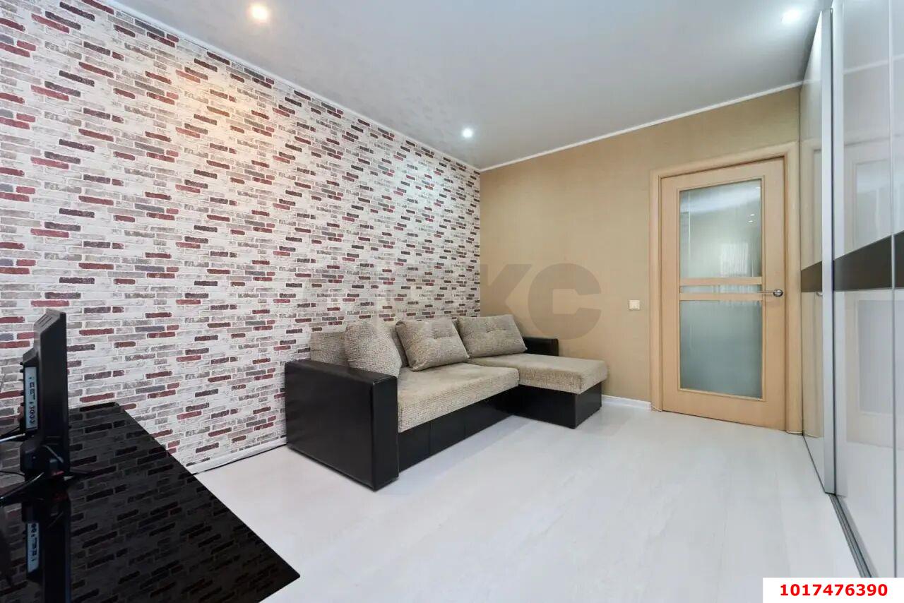 Фото №3: 1-комнатная квартира <span class="whitespace-nowrap">41 м²</span>, <span class="whitespace-nowrap">4/6 эт.</span> - Краснодар, Прикубанский внутригородской округ, мкр. Музыкальный, ул. Московская, 140Г