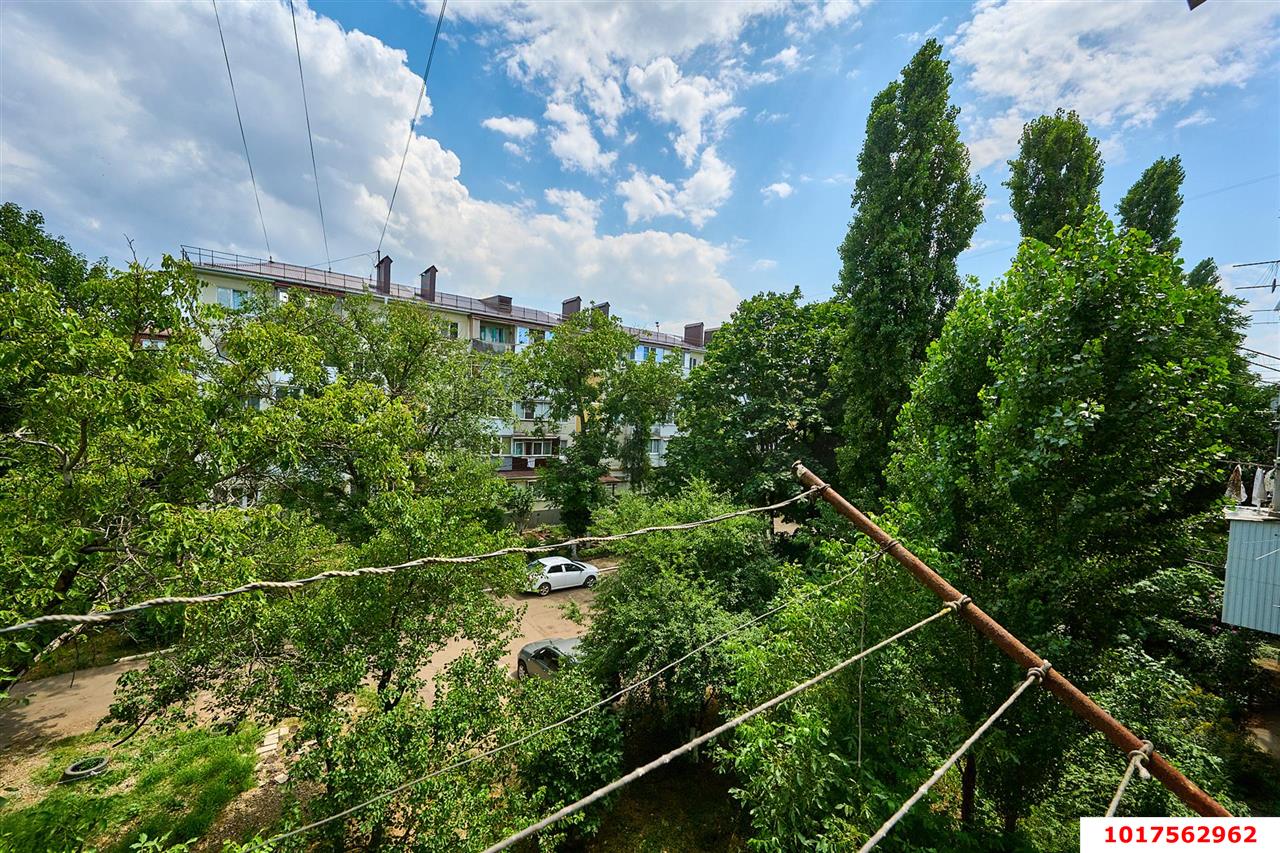 Фото №26: 4-комнатная квартира <span class="whitespace-nowrap">60 м²</span>, <span class="whitespace-nowrap">3/5 эт.</span> - Краснодар, Прикубанский внутригородской округ, мкр. Славянский, ул. Красных Партизан, 161/1