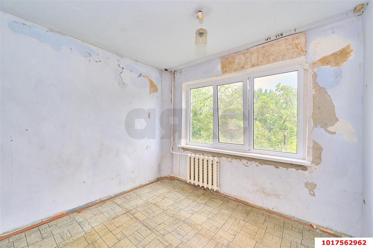 Фото №9: 4-комнатная квартира <span class="whitespace-nowrap">60 м²</span>, <span class="whitespace-nowrap">3/5 эт.</span> - Краснодар, Прикубанский внутригородской округ, мкр. Славянский, ул. Красных Партизан, 161/1