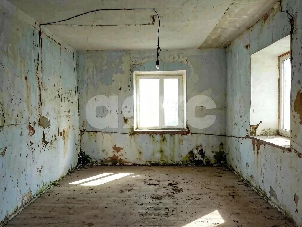 Фото №3: 2-комнатная квартира <span class="whitespace-nowrap">56 м²</span>, <span class="whitespace-nowrap">1/1 эт.</span> - Большевик, ул. Майская, 7