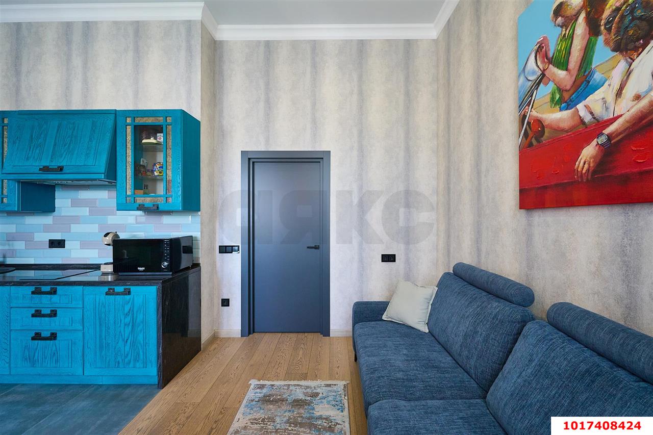 Фото №7: 1-комнатная квартира <span class="whitespace-nowrap">40 м²</span>, <span class="whitespace-nowrap">16/16 эт.</span> - Краснодар, Прикубанский внутригородской округ, мкр. ЖК Красная Площадь, ул. Конгрессная, 15