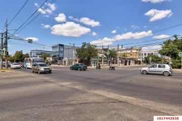 Фото №1: Отдельное здание <span class="whitespace-nowrap">30 м²</span>, <span class="whitespace-nowrap">1/2 эт.</span> - Краснодар, мкр. Фестивальный, ул. Красных Партизан, 323