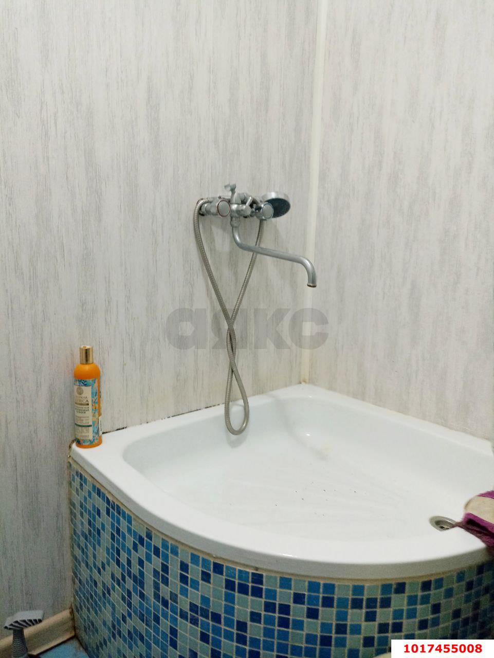 Фото №9: Студия <span class="whitespace-nowrap">14 м²</span> - Краснодар, Прикубанский внутригородской округ, мкр. Музыкальный, ул. имени Сергея Есенина, 84