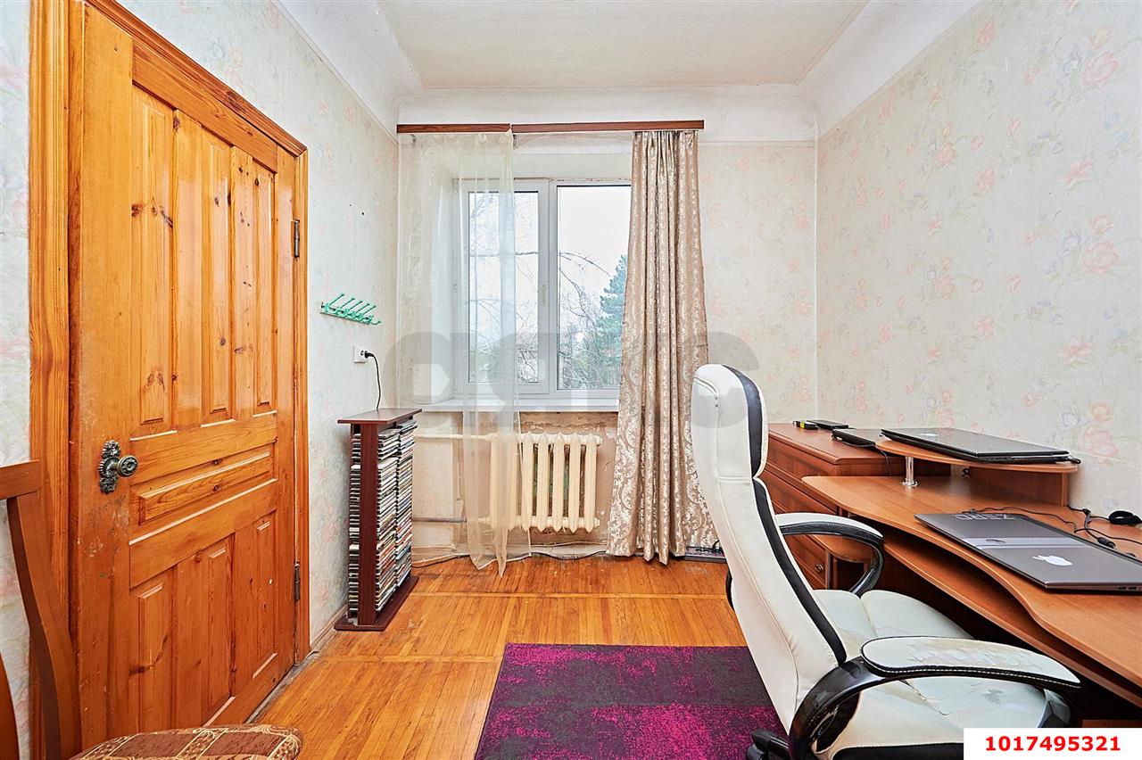Фото №4: 3-комнатная квартира <span class="whitespace-nowrap">77 м²</span>, <span class="whitespace-nowrap">3/3 эт.</span> - Краснодар, Карасунский внутригородской округ, мкр. Камвольно-суконный Комбинат, ул. Сормовская, 22