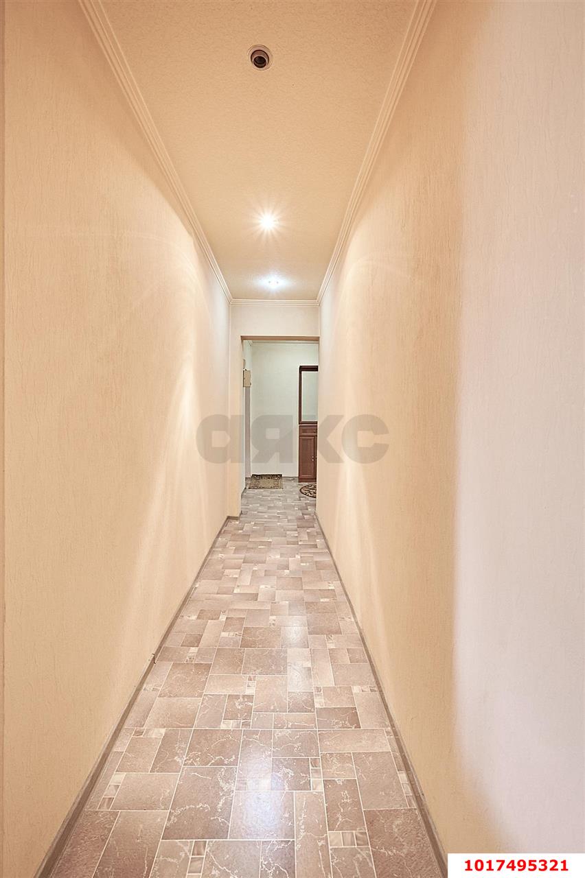 Фото №11: 3-комнатная квартира <span class="whitespace-nowrap">77 м²</span>, <span class="whitespace-nowrap">3/3 эт.</span> - Краснодар, Карасунский внутригородской округ, мкр. Камвольно-суконный Комбинат, ул. Сормовская, 22
