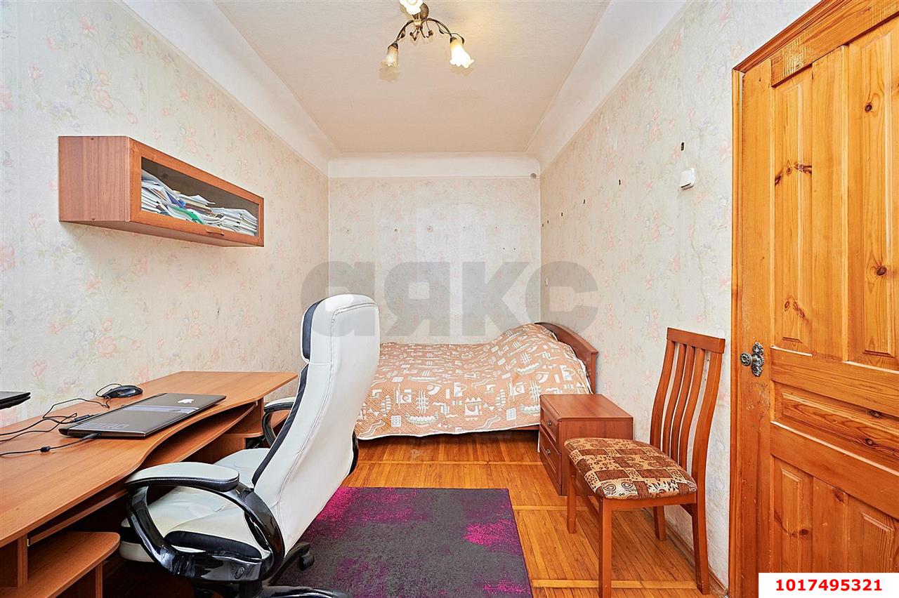 Фото №3: 3-комнатная квартира <span class="whitespace-nowrap">77 м²</span>, <span class="whitespace-nowrap">3/3 эт.</span> - Краснодар, Карасунский внутригородской округ, мкр. Камвольно-суконный Комбинат, ул. Сормовская, 22