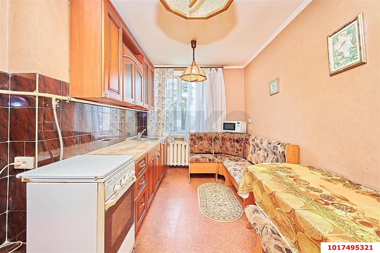 Фото №6: 3-комнатная квартира <span class="whitespace-nowrap">77 м²</span>, <span class="whitespace-nowrap">3/3 эт.</span> - Краснодар, Карасунский внутригородской округ, мкр. Камвольно-суконный Комбинат, ул. Сормовская, 22