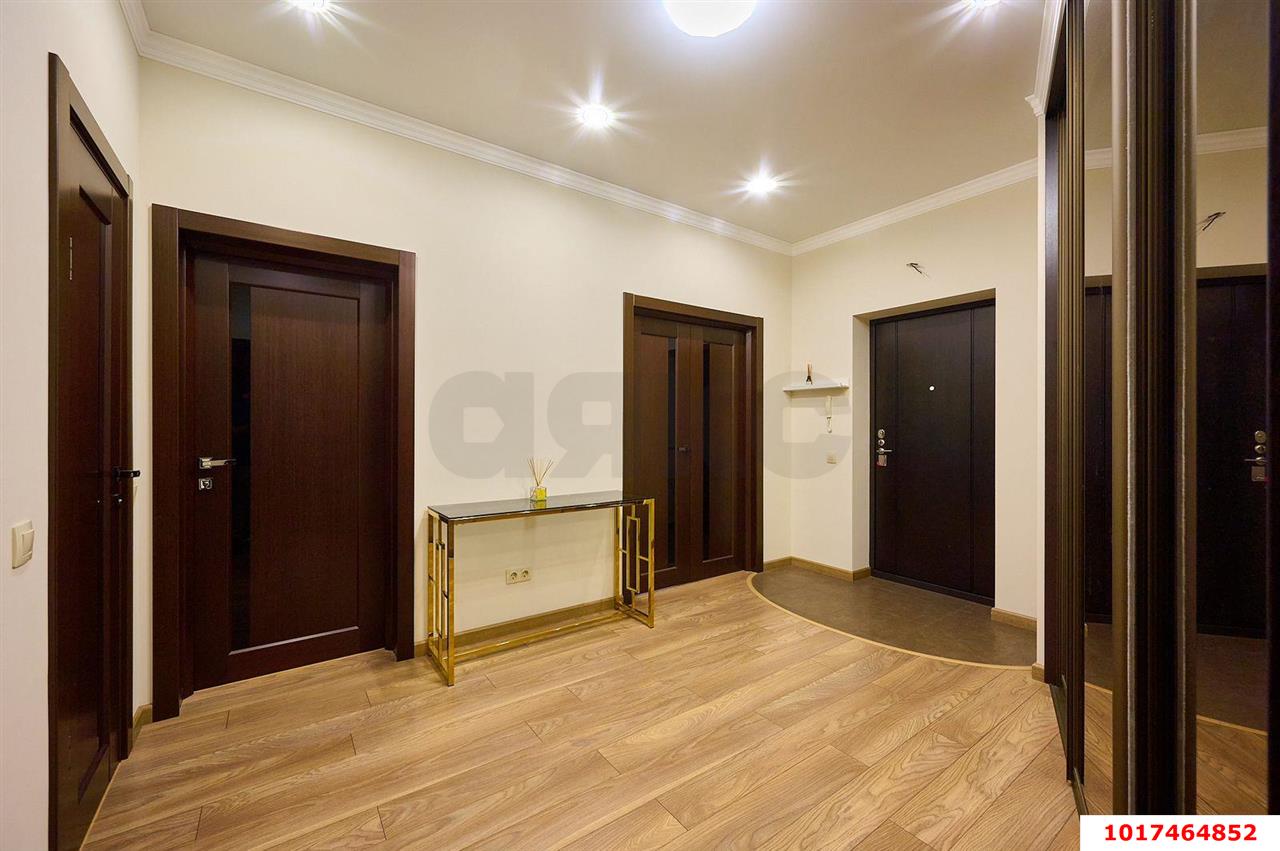 Фото №12: 2-комнатная квартира <span class="whitespace-nowrap">80 м²</span>, <span class="whitespace-nowrap">18/20 эт.</span> - Краснодар, Западный внутригородской округ, ЖК Октябрьский, мкр. Центральный, ул. Октябрьская, 181/2к3