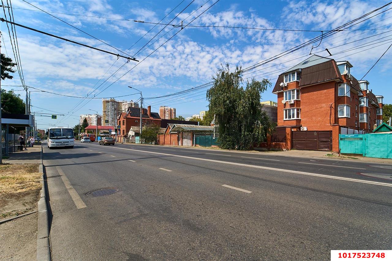 Фото №15: 1-комнатная квартира <span class="whitespace-nowrap">31 м²</span>, <span class="whitespace-nowrap">1/4 эт.</span> - Краснодар, Прикубанский внутригородской округ, мкр. Юбилейный, ул. Алма-Атинская, 39