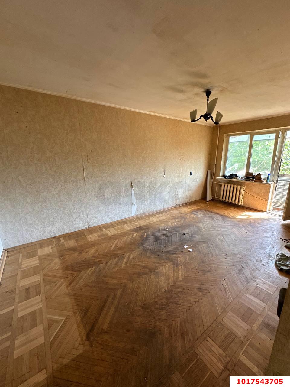Фото №1: 2-комнатная квартира <span class="whitespace-nowrap">47 м²</span>, <span class="whitespace-nowrap">3/5 эт.</span> - Краснодар, Прикубанский внутригородской округ, мкр. Славянский, ул. Азовская, 16