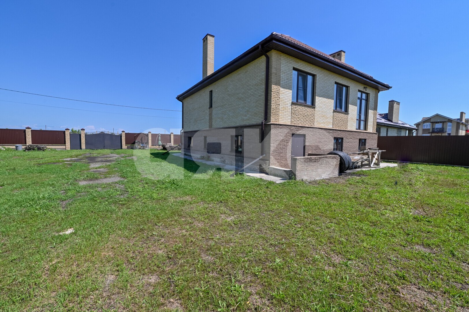 Фото №28: Дом <span class="whitespace-nowrap">195 м²</span> <span class="whitespace-nowrap">+ 15 сот.</span>, <span class="whitespace-nowrap">2 эт.</span> - Старочеркасская, ул. Всевеликого Войска Донского, 50
