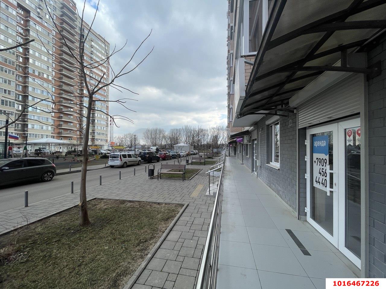 Фото №3: Торговое помещение <span class="whitespace-nowrap">40 м²</span>, <span class="whitespace-nowrap">1/16 эт.</span> - Краснодар, Карасунский внутригородской округ, мкр. жилой комплекс Мелодия, ул. Гидростроителей, 59/2лит1