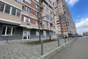 Фото №1: Торговое помещение <span class="whitespace-nowrap">40 м²</span>, <span class="whitespace-nowrap">1/16 эт.</span> - Краснодар, мкр. жилой комплекс Мелодия, ул. Гидростроителей, 59/2лит1