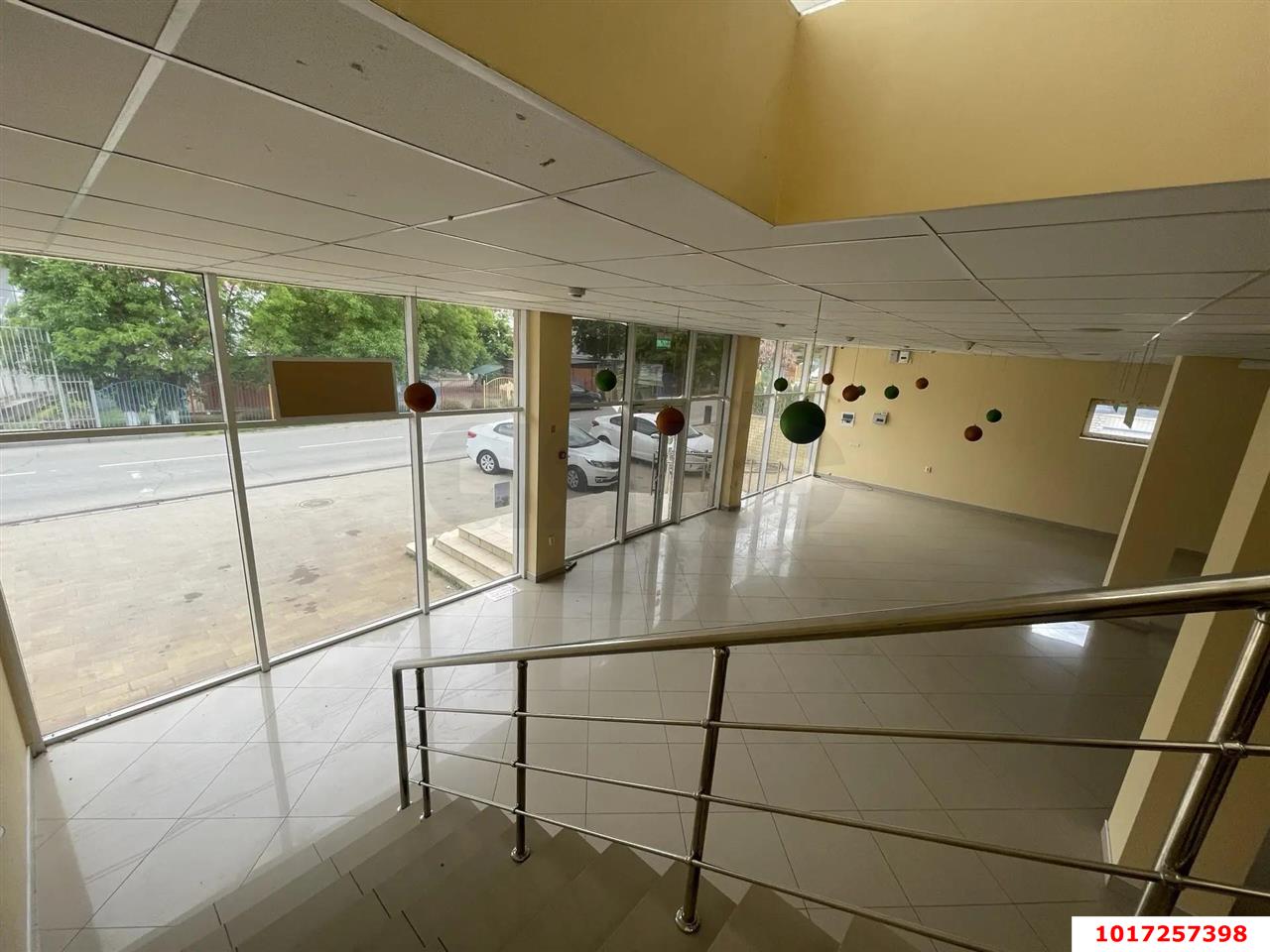 Фото №5: Отдельное здание <span class="whitespace-nowrap">485 м²</span>, <span class="whitespace-nowrap">1/2 эт.</span> - Крымск, ул. Пролетарская
