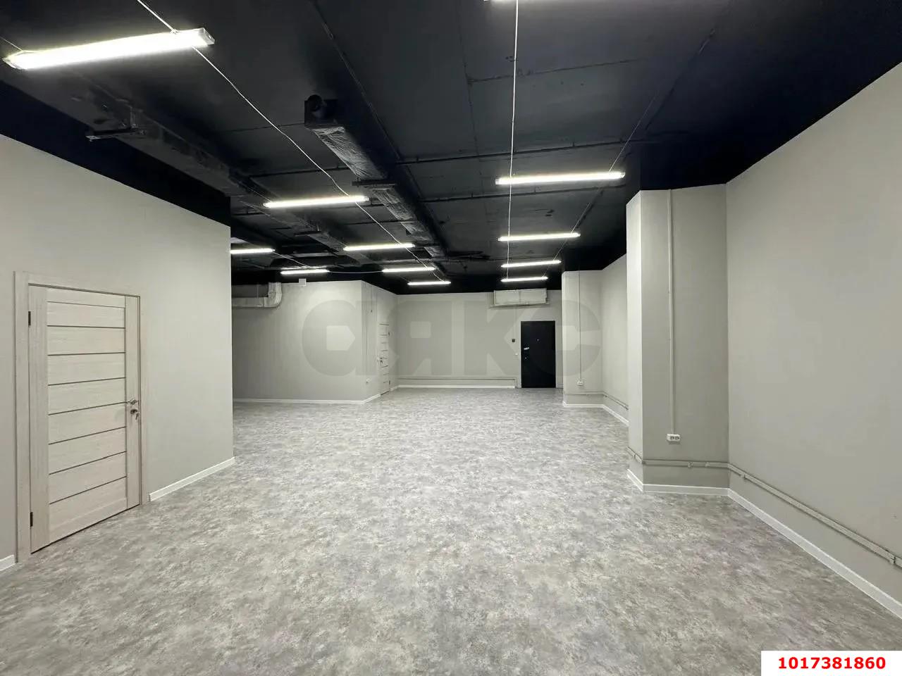 Фото №5: Торговое помещение <span class="whitespace-nowrap">151 м²</span>, <span class="whitespace-nowrap">16 эт.</span> - Краснодар, мкр. Западный внутригородской округ, ул. имени Дзержинского, 93