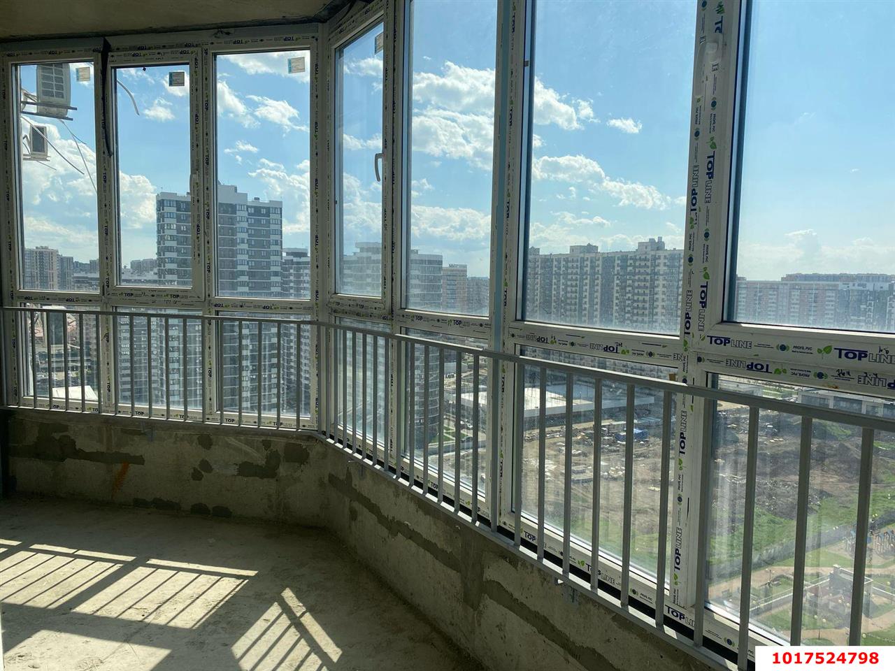 Фото №2: 1-комнатная квартира <span class="whitespace-nowrap">53 м²</span>, <span class="whitespace-nowrap">18/24 эт.</span> - Краснодар, Прикубанский внутригородской округ, Россинского, мкр. жилой комплекс Титаны, б-р Адмирала Пустошкина, 11