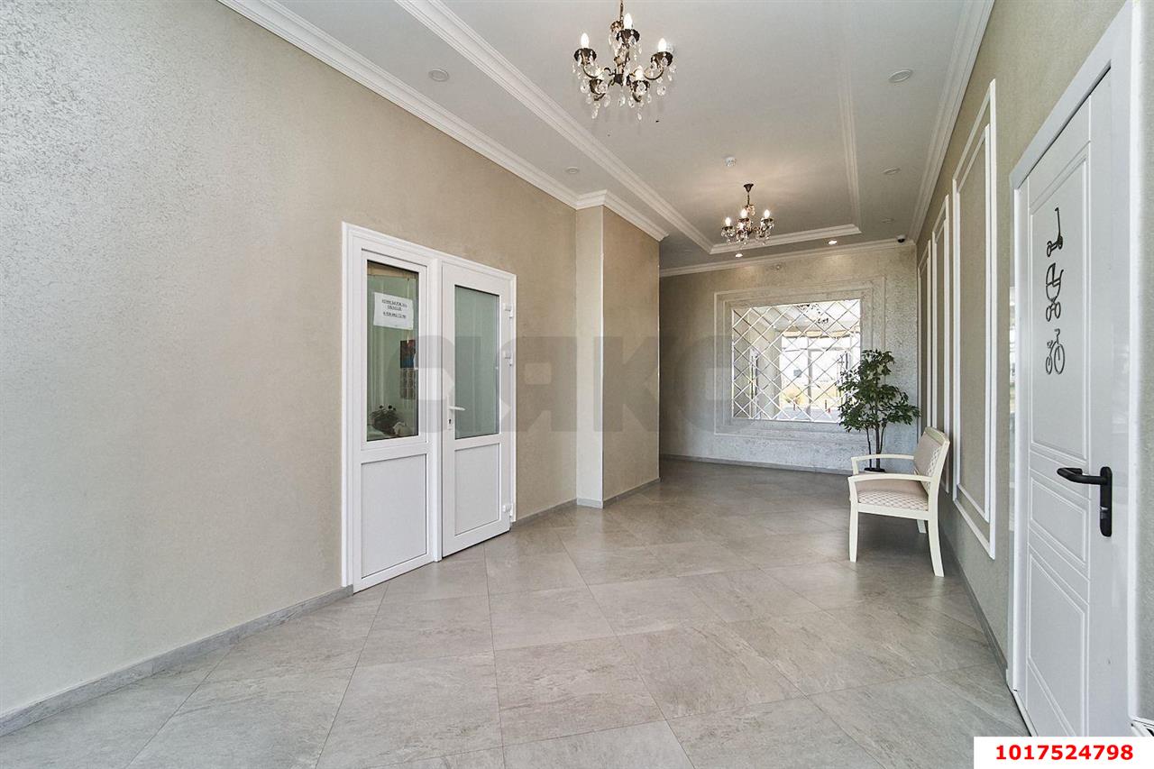 Фото №15: 1-комнатная квартира <span class="whitespace-nowrap">53 м²</span>, <span class="whitespace-nowrap">18/24 эт.</span> - Краснодар, Прикубанский внутригородской округ, Россинского, мкр. жилой комплекс Титаны, б-р Адмирала Пустошкина, 11