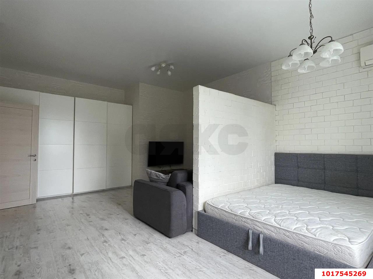 Фото №4: 1-комнатная квартира <span class="whitespace-nowrap">64 м²</span>, <span class="whitespace-nowrap">2/5 эт.</span> - Краснодар, мкр. Западный внутригородской округ, ул. имени Дзержинского, 93