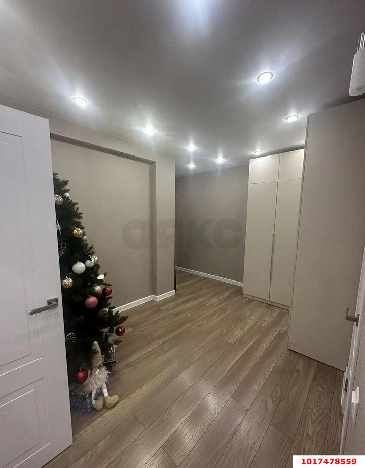 Фото №5: 2-комнатная квартира <span class="whitespace-nowrap">79 м²</span>, <span class="whitespace-nowrap">5/14 эт.</span> - Краснодар, Центральный внутригородской округ, мкр. Завод Измерительных Приборов, ул. Зиповская, 4/3