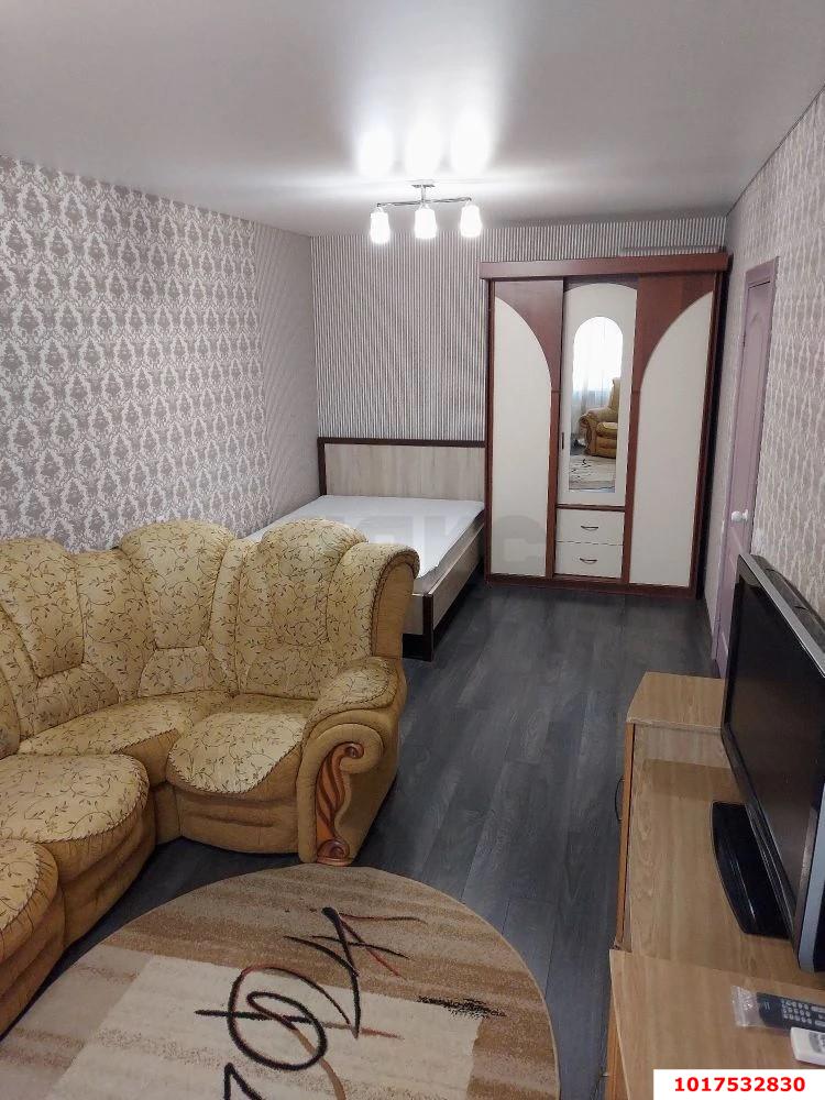 Фото №5: 1-комнатная квартира <span class="whitespace-nowrap">39 м²</span>, <span class="whitespace-nowrap">7/16 эт.</span> - Краснодар, Прикубанский внутригородской округ, мкр. Восточно-Кругликовский, ул. имени 40-летия Победы, 101