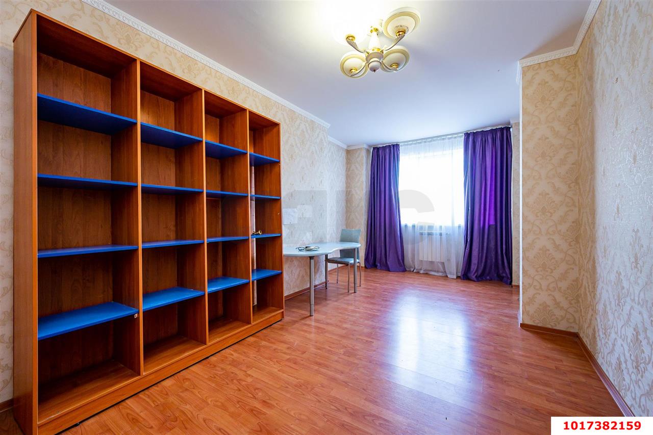 Фото №7: 3-комнатная квартира <span class="whitespace-nowrap">106 м²</span>, <span class="whitespace-nowrap">2/8 эт.</span> - Краснодар, мкр. Западный внутригородской округ, ул. Фёдора Лузана, 19