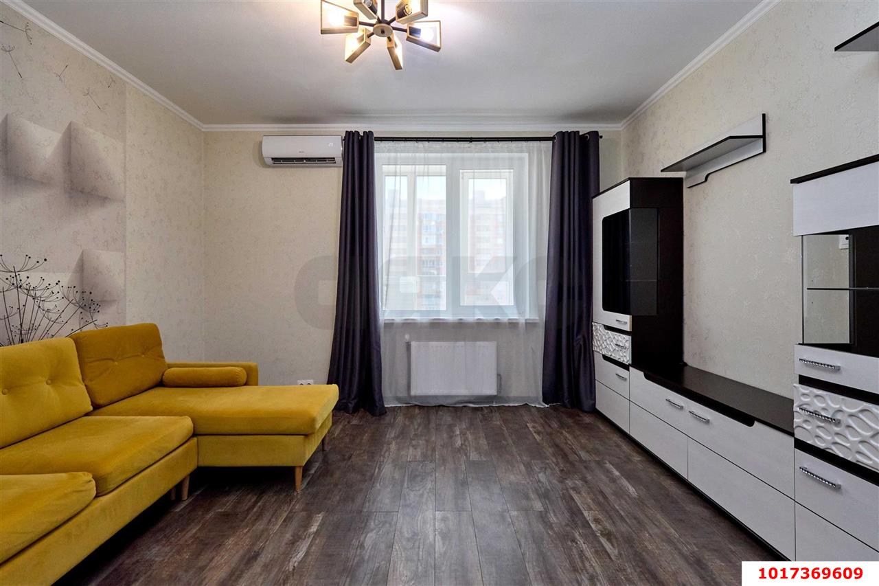 Фото №3: 1-комнатная квартира <span class="whitespace-nowrap">43 м²</span>, <span class="whitespace-nowrap">13/17 эт.</span> - Краснодар, Прикубанский внутригородской округ, Молодёжный, мкр. жилой комплекс Дуэт, ул. Душистая, 77к1
