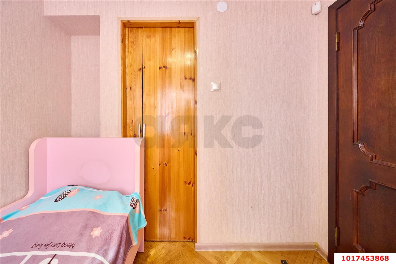 Фото №4: 4-комнатная квартира <span class="whitespace-nowrap">73 м²</span>, <span class="whitespace-nowrap">4/9 эт.</span> - Краснодар, Карасунский внутригородской округ, мкр. Комсомольский, ул. Сормовская, 205